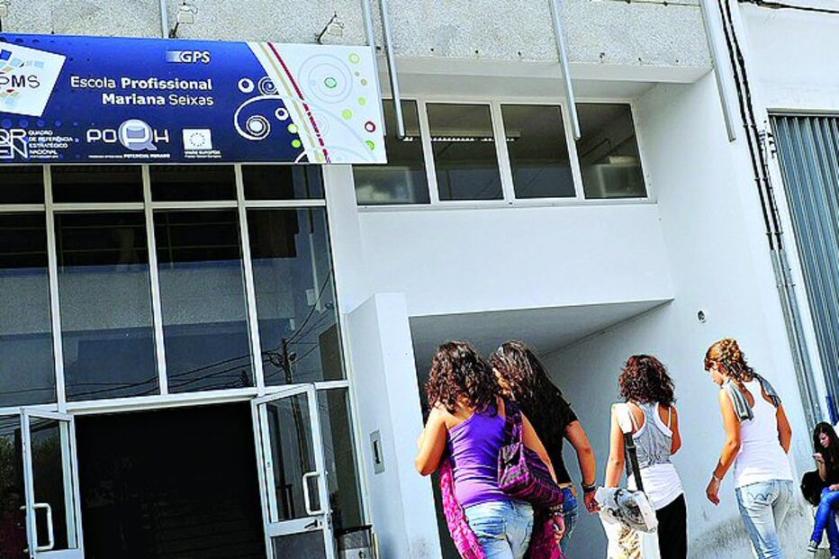 Professor agredido por aluno