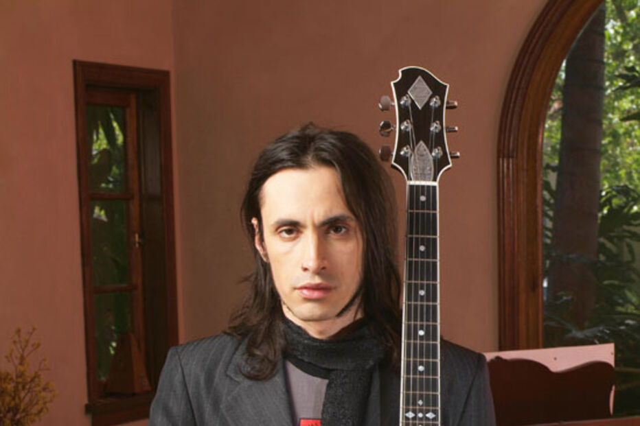 Nuno Bettencourt com Rihanna