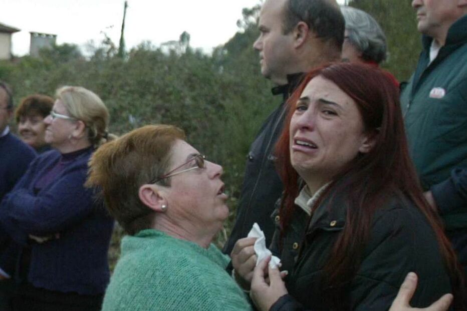 Foi morta e atirada a um poço