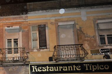 Morto à porta de discoteca 