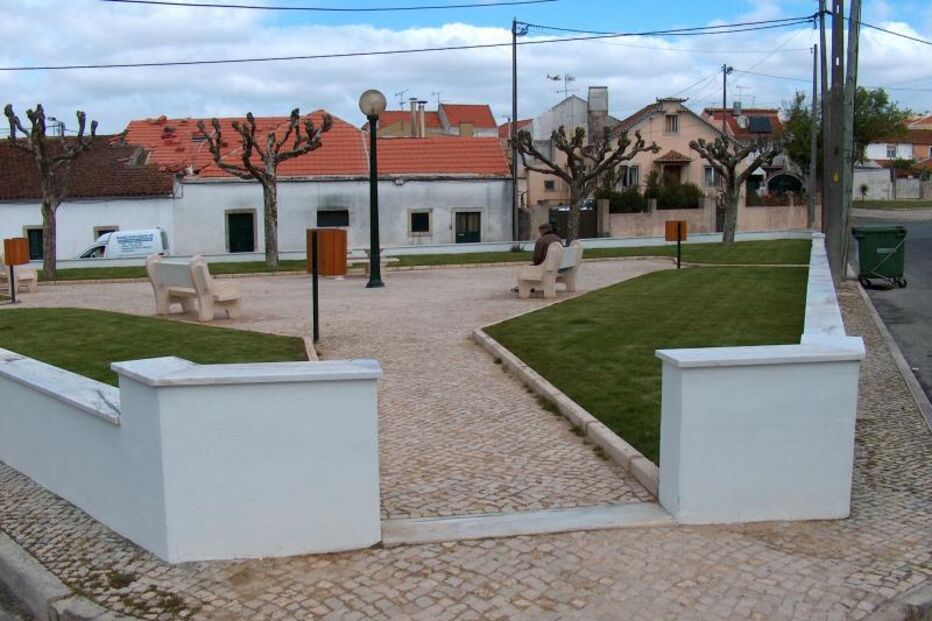 Algueirão espera luzes de Natal