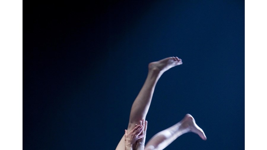 Paulo Ribeiro assina uma coreografia viril e imaginativa