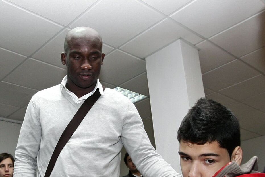 Zoro e médico do Benfica ajudam Tiago