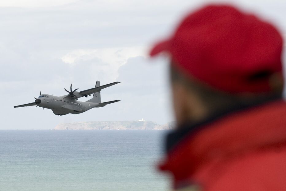 Equipas de resgate localizam pesqueiro (C/VÍDEO)