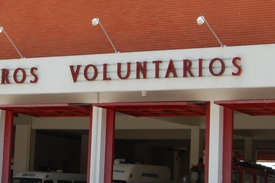 Bombeiros ‘tapam’ faltas de médicos