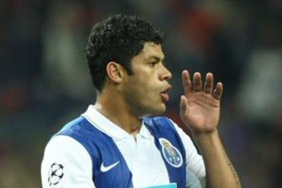 Hulk marca quatro golos 