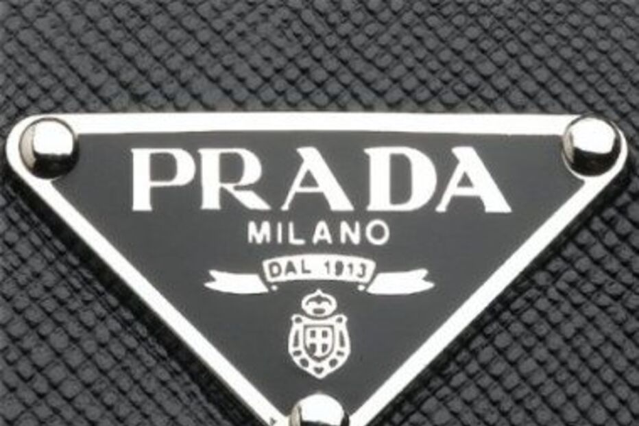 Prada despede funcionários velhos, gordos e feios