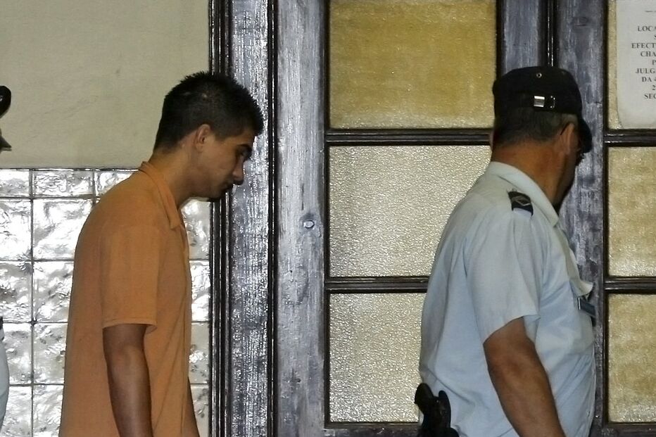 Lei que liberta criminosos entra em vigor