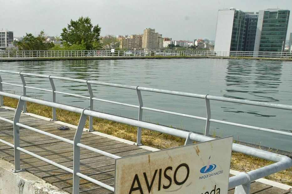 Perigoso tanque de água na Expo