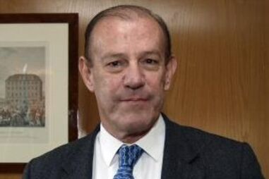 Carmona ilibado no caso Bragaparques