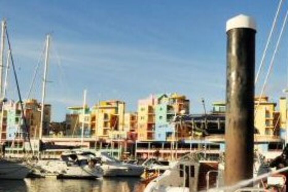 Sexo entre menina de 12 e rapaz de 17