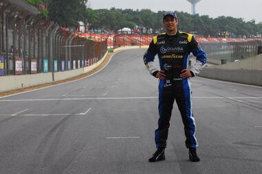 “O papel de vilão atrai-me bastante”