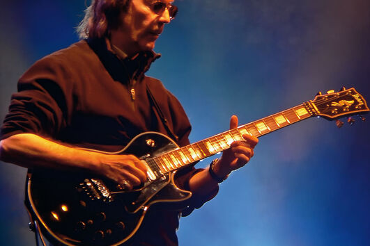 Steve Hackett 