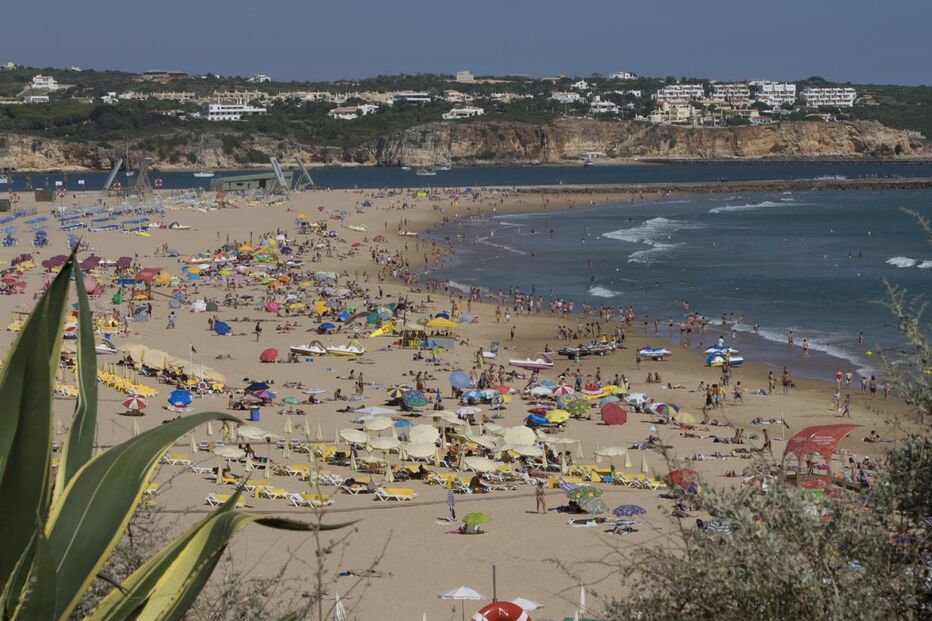 Pontes enchem Algarve