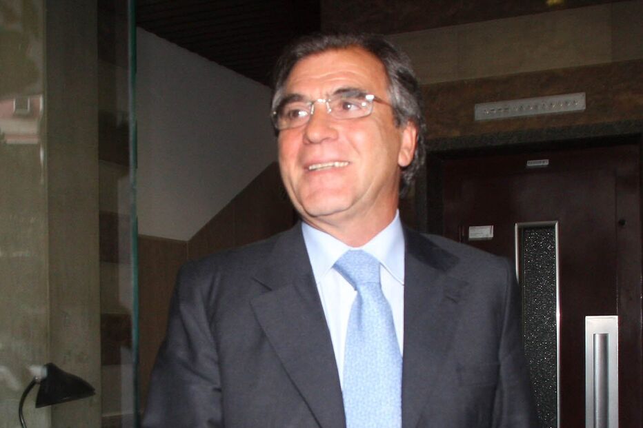 EDP paga ‘luvas’ a amigo de Loureiro