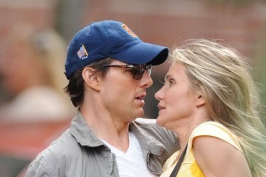 Tom Cruise e Cameron Diaz vivem amor explosivo