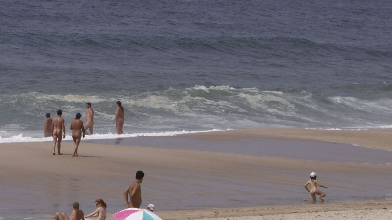 Naturistas têm muitas queixas - Portugal