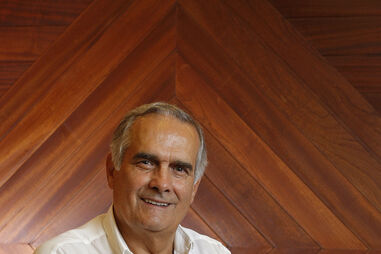Rangel aguarda 5.º canal 