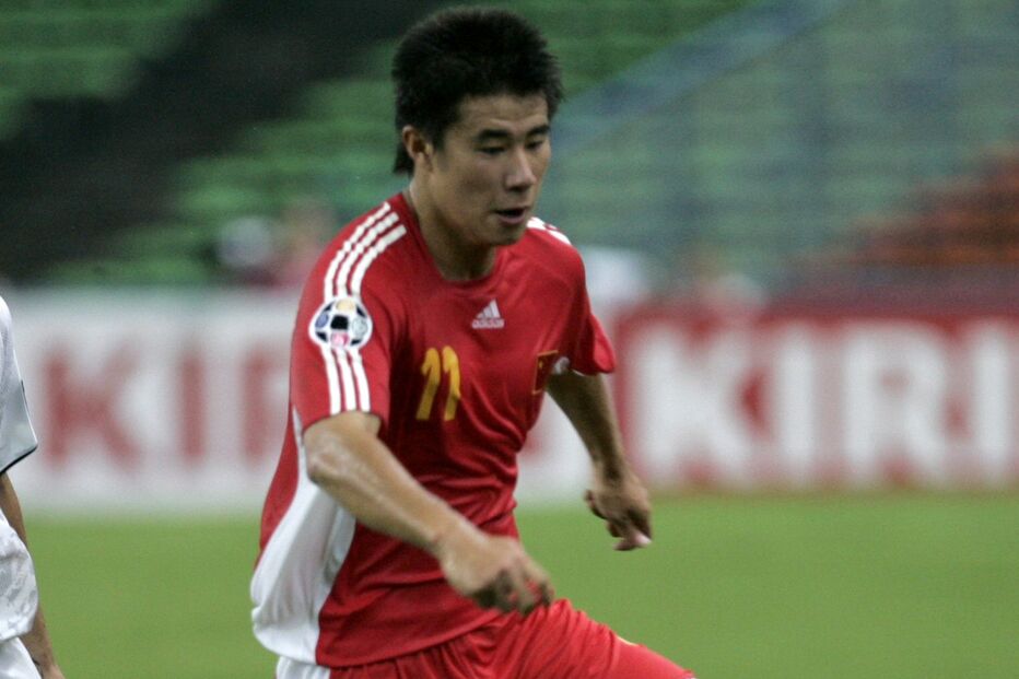 Chinês ex-United é reforço no ataque 