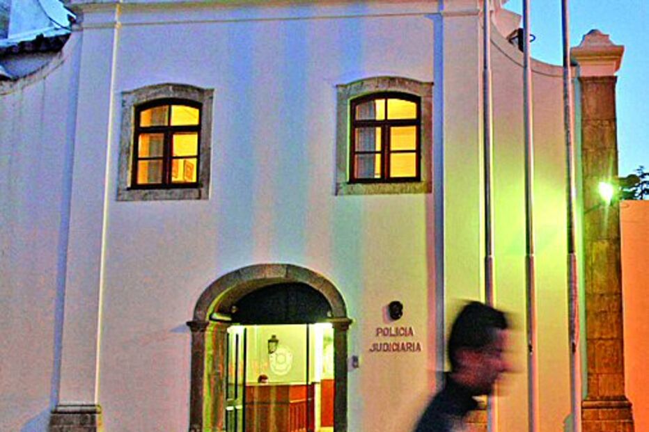 Burla congregação em 1,6 milhões 