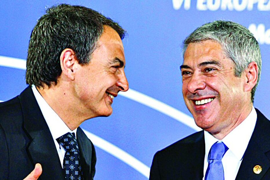 Zapatero concorre contra Sócrates
