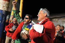 Mineiros recebidos em festa pelas famílias e equipas de socorro