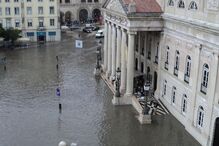 Chuva provoca caos na Baixa de Lisboa