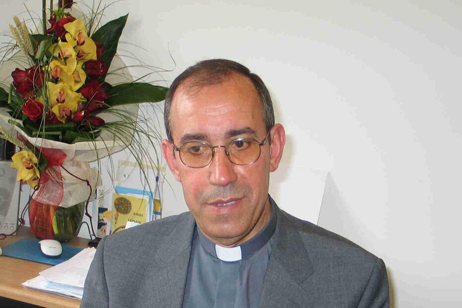 Bispo faz exames e está a recuperar