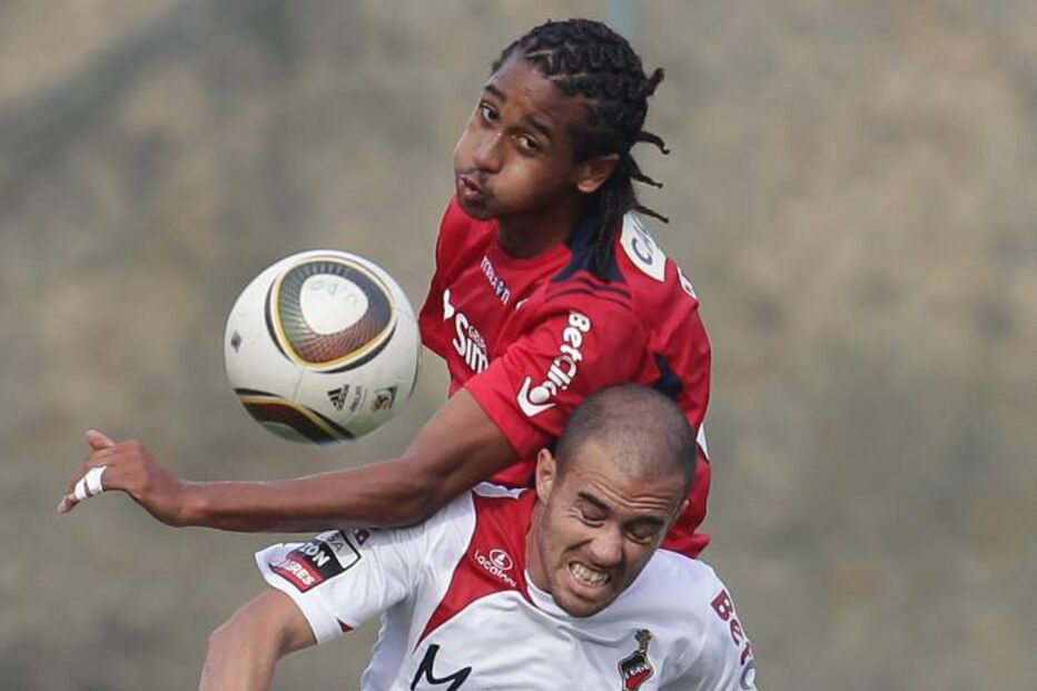 Oliveirense vence (1-0) Olhanense