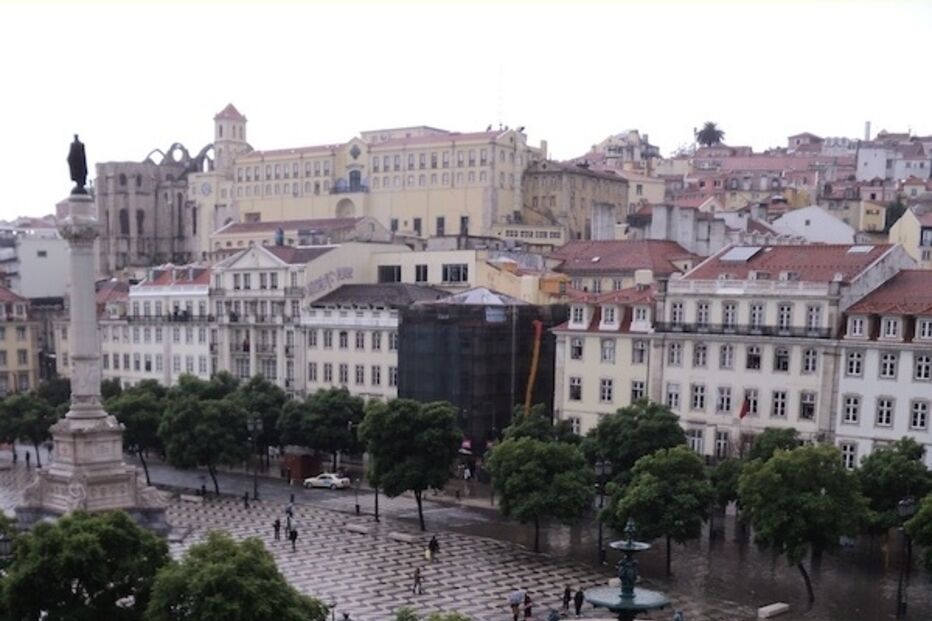 Chuva provoca caos na Baixa de Lisboa