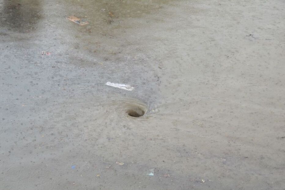 Chuva provoca caos na Baixa de Lisboa