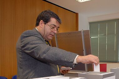 Gestão de Marinho congrega críticas