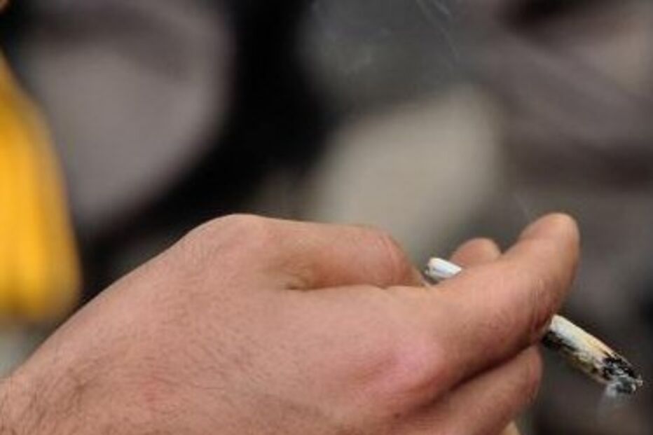 Loja de drogas legais abre portas