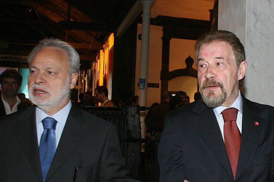 Madaíl ganha 402 mil/ano