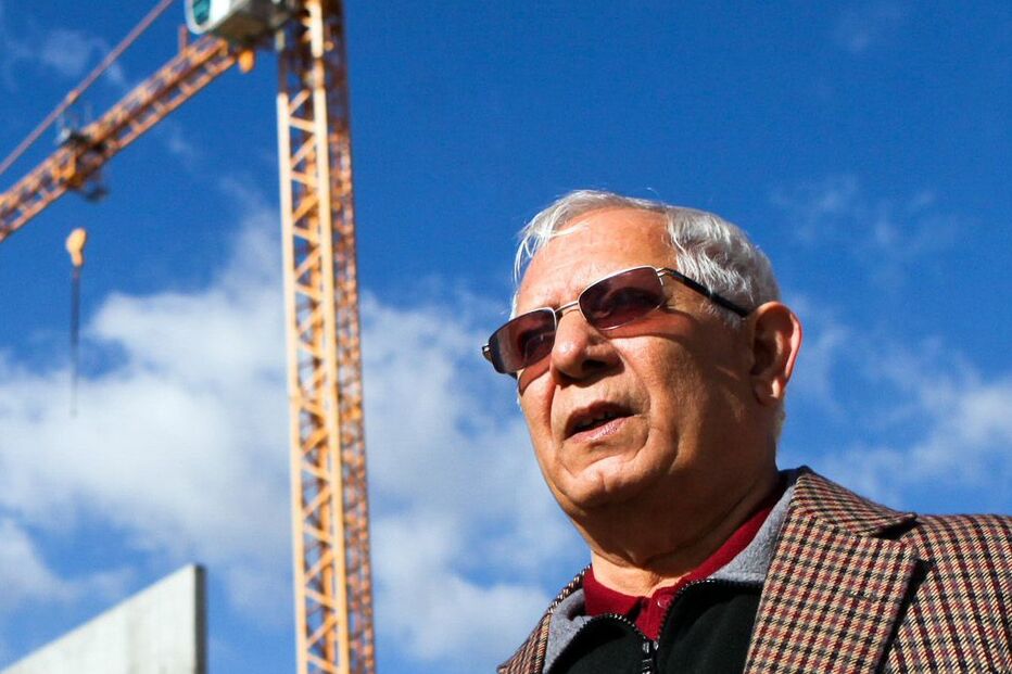 Igreja, Restelo, Ferrugem, Dourado, Padre, António Colimão