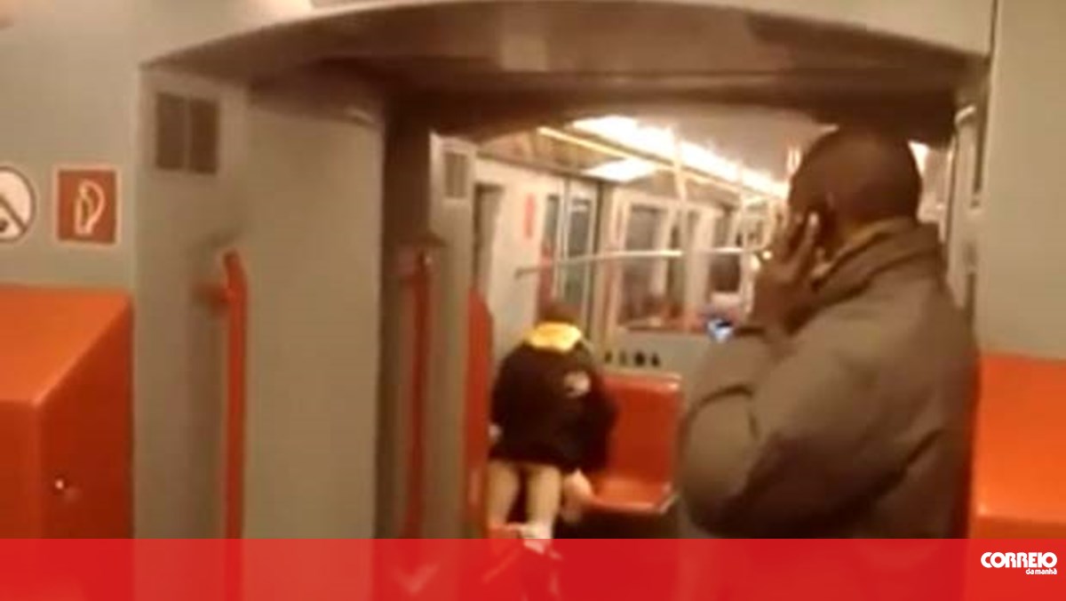 Casal apanhado a fazer sexo no metro de Viena (COM VÍDEO) - Insólitos - Correio da Manhã