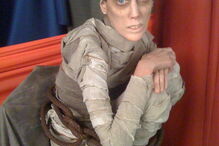 Modelo anoréctica Isabelle Caro morre aos 28 anos