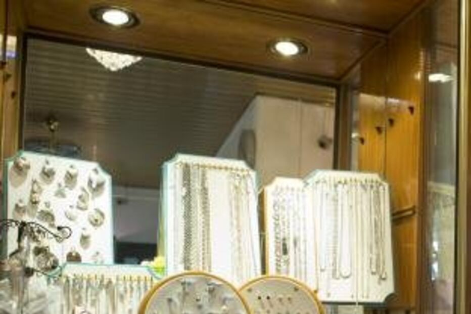 assalto, ourivesaria, cascaishopping