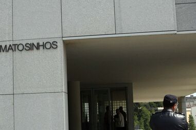 ABORTOS, FALSA MÉDICA, MATOSINHOS