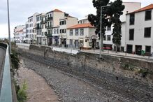 Descubra as diferenças entre o Funchal do dia do temporal e o de hoje