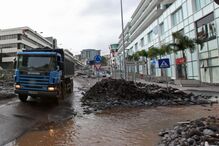 Descubra as diferenças entre o Funchal do dia do temporal e o de hoje