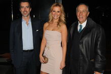 Cristina Ferreira na festa dos 18 anos da TVI, com o então director-geral do canal, João Cotrim Figueiredo e Marcelo Rebelo de Sousa