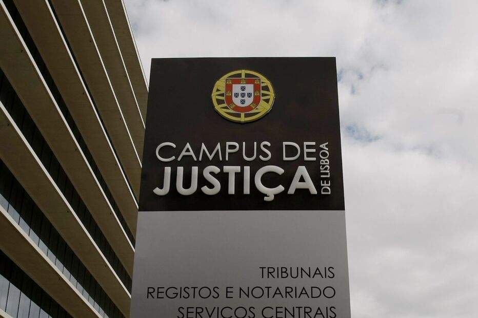 FILHO, ADOPÇÃO, TRIBUNAL, LISBOA, MÃE