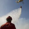 <![CDATA[ Heliportugal vai continuar a operar três helicópteros do Estado de combate aos fogos ]]>