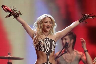 Shakira, Chile, Rodolfo Burgos