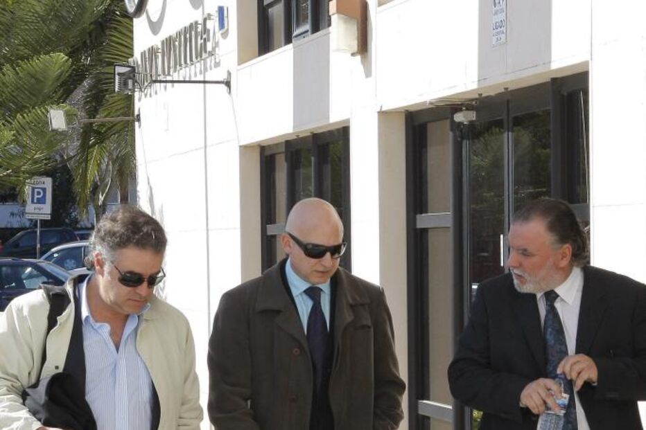 OEIRAS, MÉDICOS, BURLA, JULGAMENTO