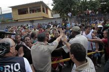 Massacre numa escola do Rio de Janeiro