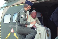 Em Maio de 2000 Alexandre Figueiredo pilotou o Santo padre no voo Lisboa-Fátima-Lisboa