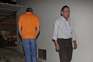 buraco, telhado, mistério, avião