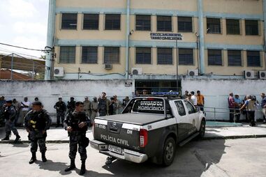 brasil, rio de janeiro, atirador, massacre, escola 